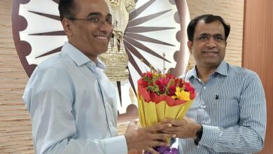 संदीप कुमार आर. पुडकलकट्टी और संजय कुमार अग्रवाल